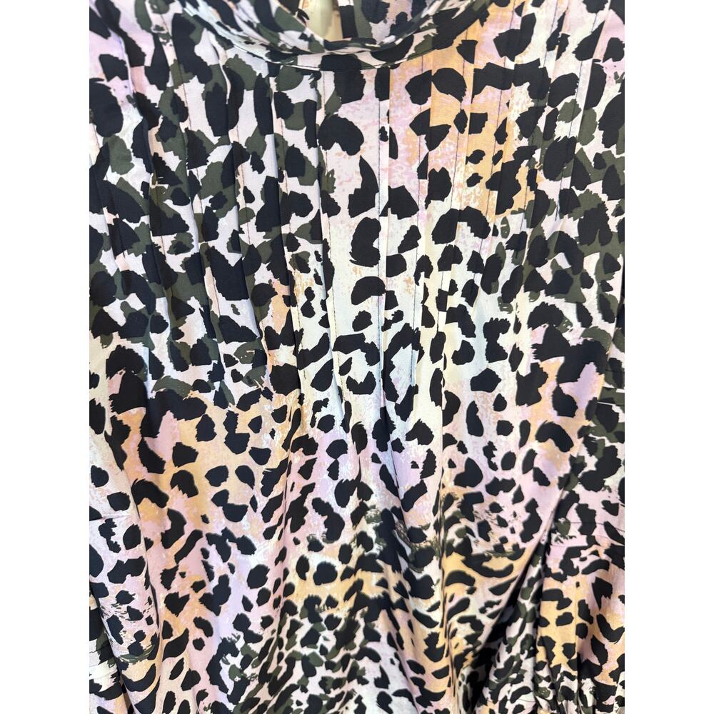 VERONICA BEARD Lety Leopard Print Stretch Silk Blouse Size 6 Watercolor Lilac - Picture 5 of 14